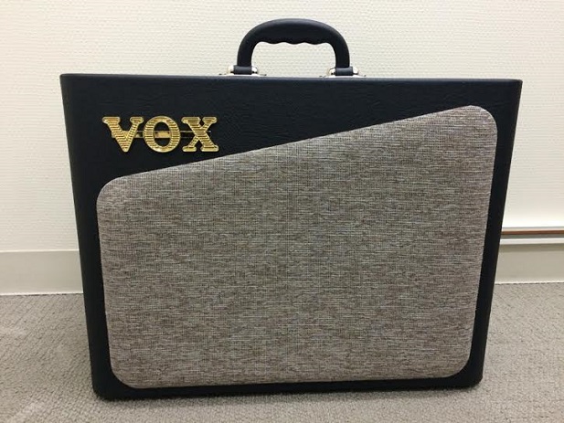 ギターアンプ】VOXから真空管搭載で小型の新作アンプ、入荷しました 