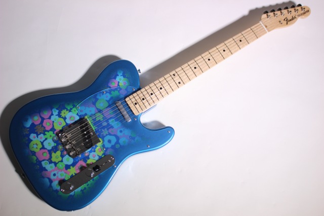 エレキギター Fender Japanからブルー フラワーが目を惹くギターのご紹介 広島パルコ店 店舗情報 島村楽器