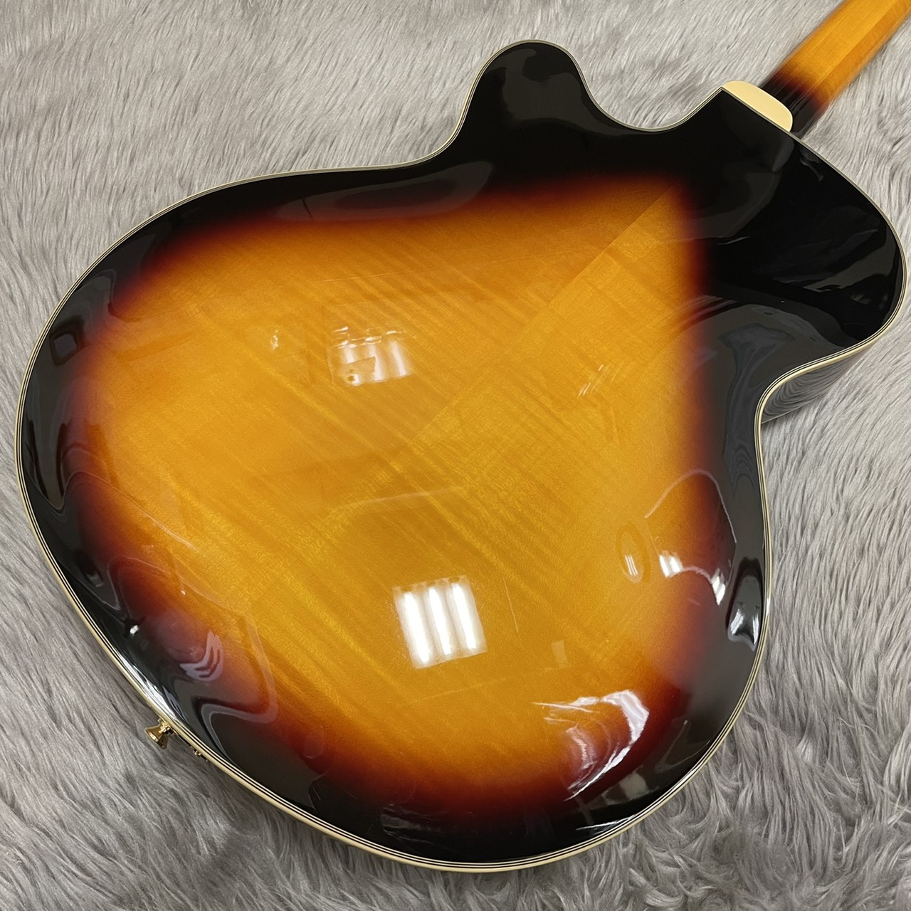 Epiphone Joe Pass EMPEROR II VSが入荷しました！｜島村楽器 イオンモール秋田店