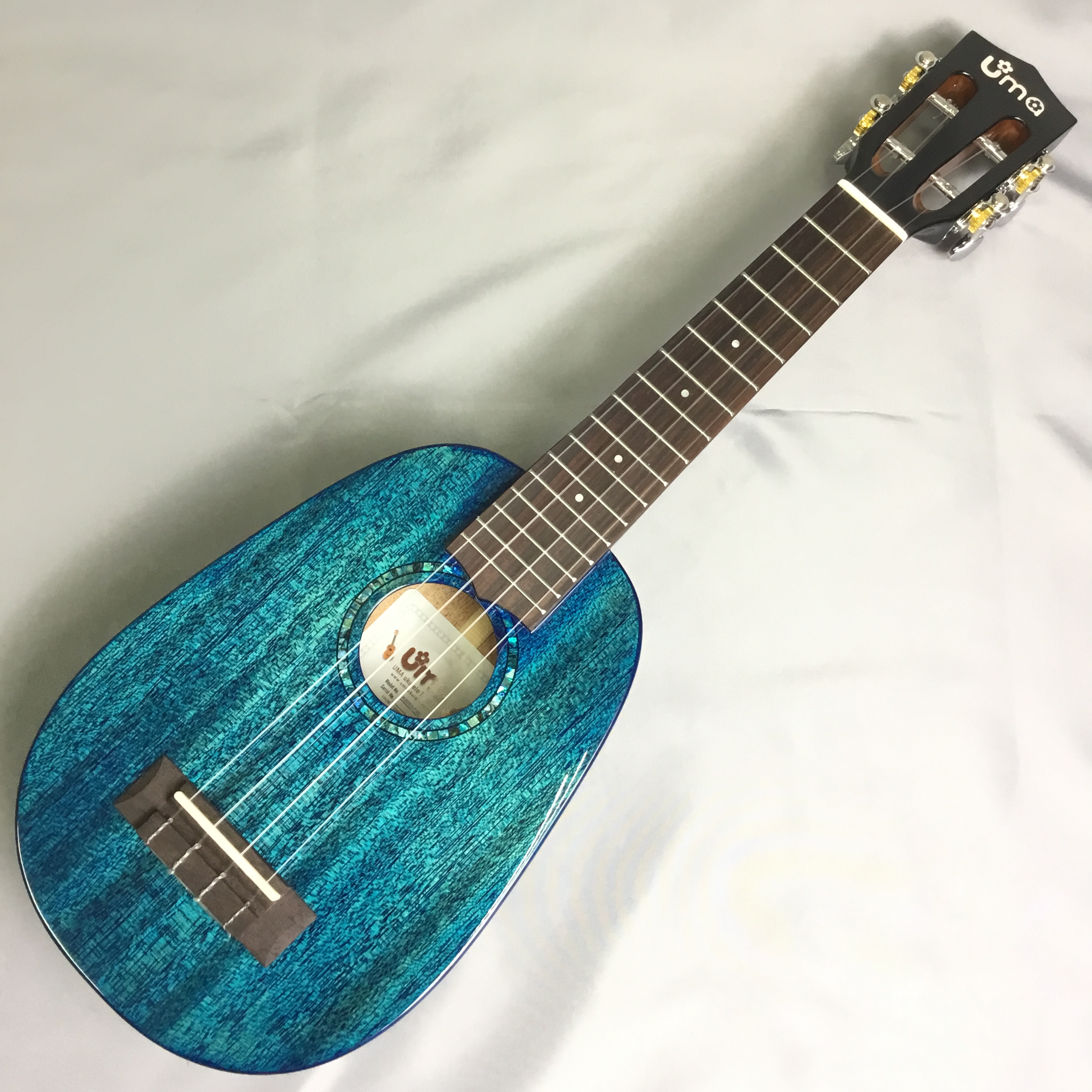 美しい青いウクレレ】Uma Ukulele(ウーマウクレレ）再入荷｜島村楽器