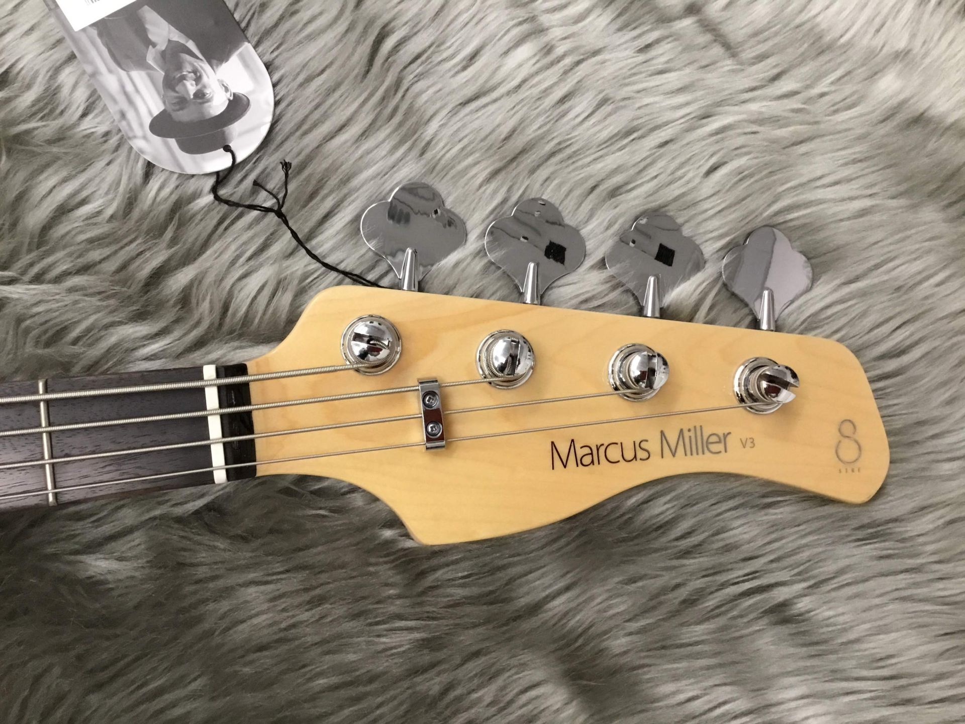 Sire Marcus Miller V3 4st AWH ジャズベースタイプ/アクティブ エレキ