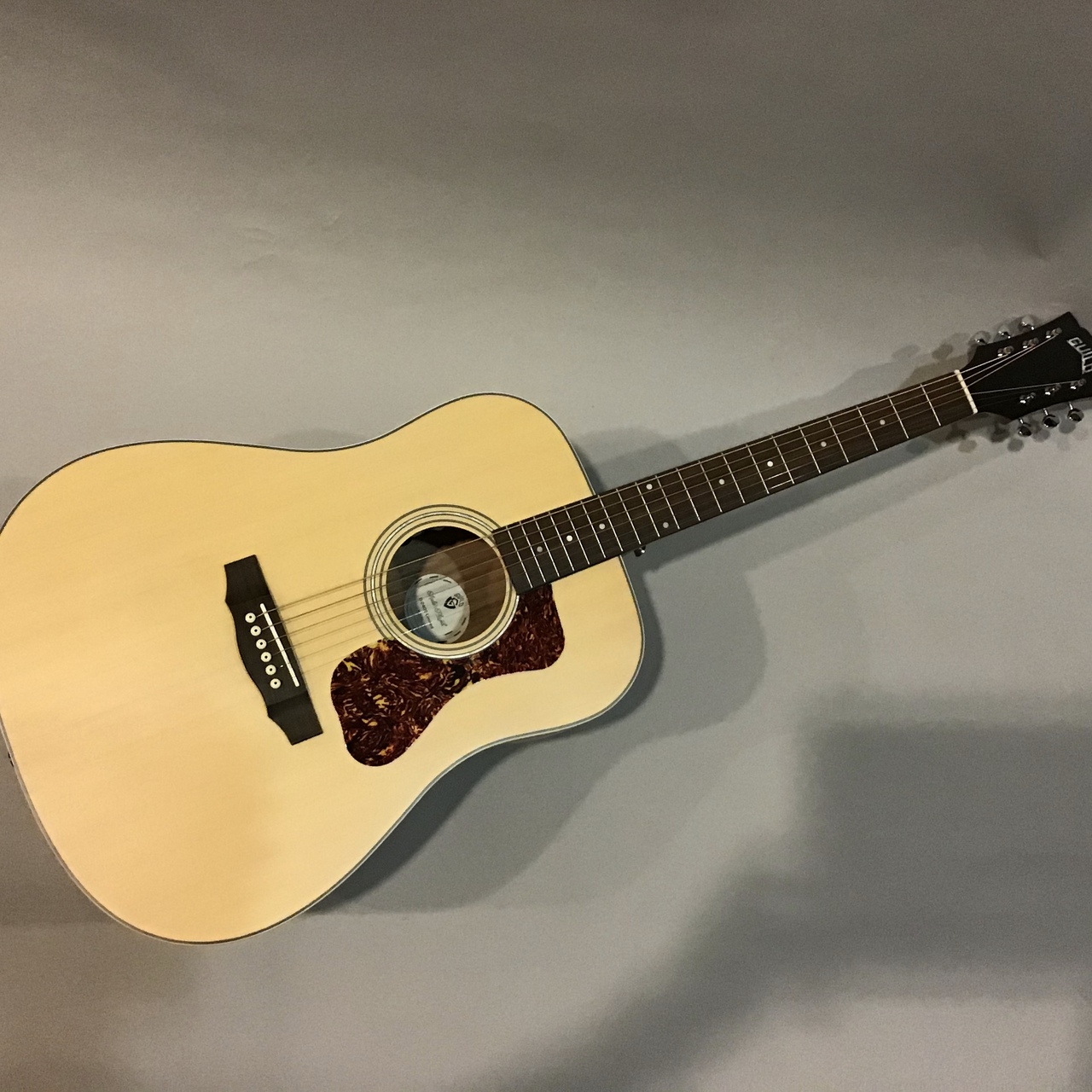 人気スポー新作 GUILD D-240E Flamed Mahogany ドレッドノートタイプ