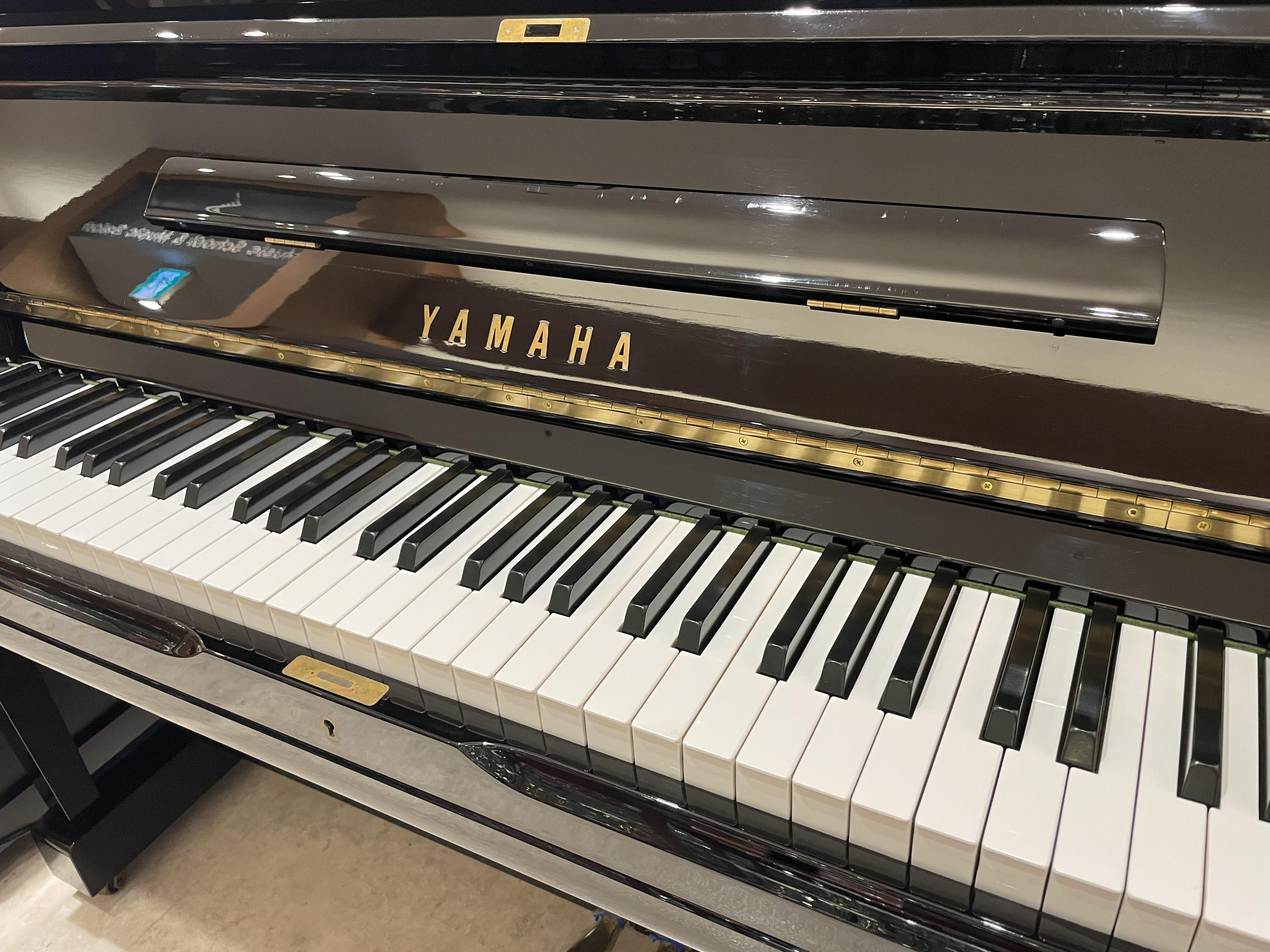 ヤマハアップライトピアノ　U3M（1981年製造）
