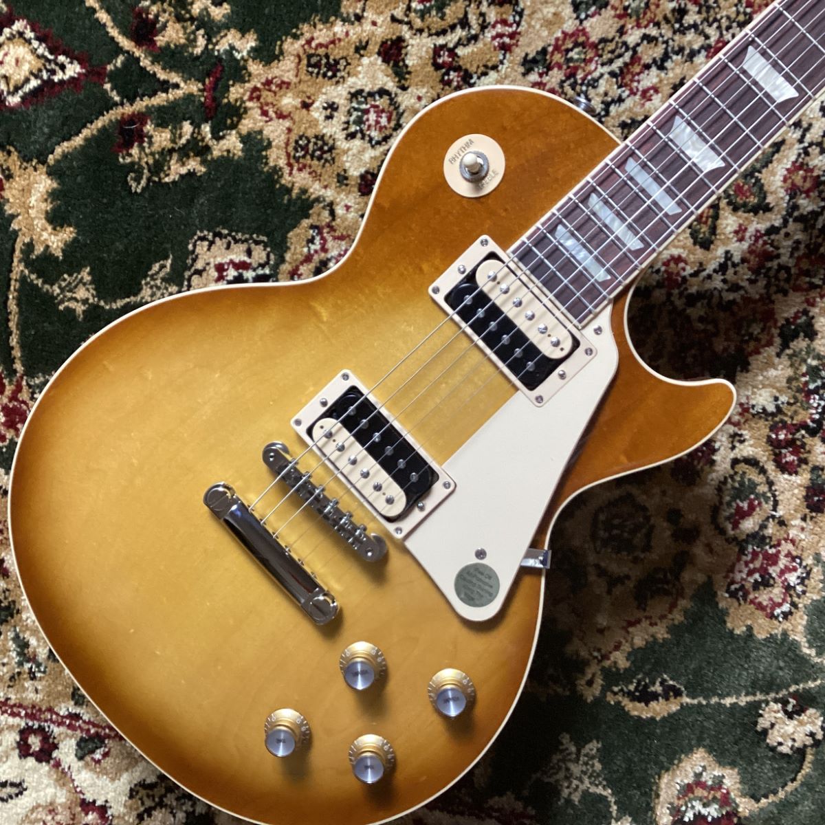 Gibson Les Paul Classic Honeyburst レスポールクラシック｜島村楽器 