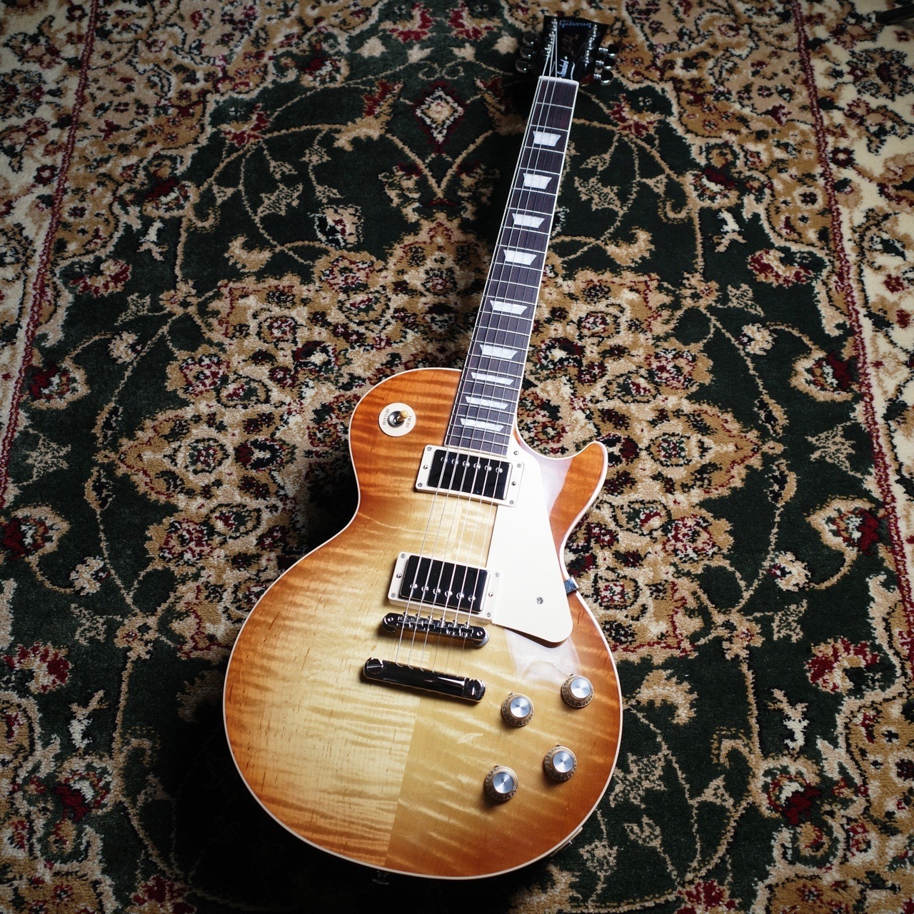 再入荷】Gibson Les Paul Standard '60s Unburst【近年入荷希少なレス