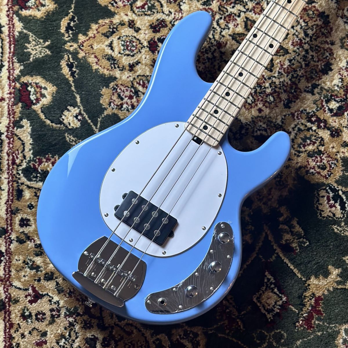 Sterling by MUSIC MAN RAY4-M1 Chopper Blue【初心者向け】｜島村楽器 アミュプラザ博多店