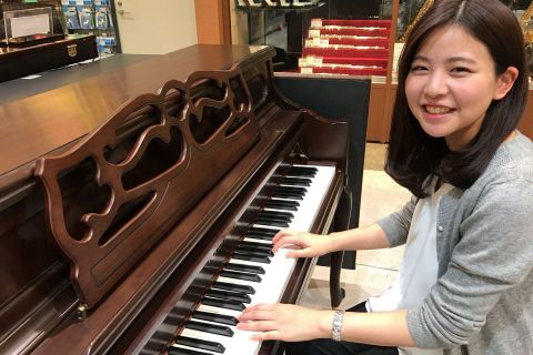 ピアノレッスン 大人の音楽教室 ピアノサロン インストラクターの紹介 アリオ橋本店 店舗情報 島村楽器