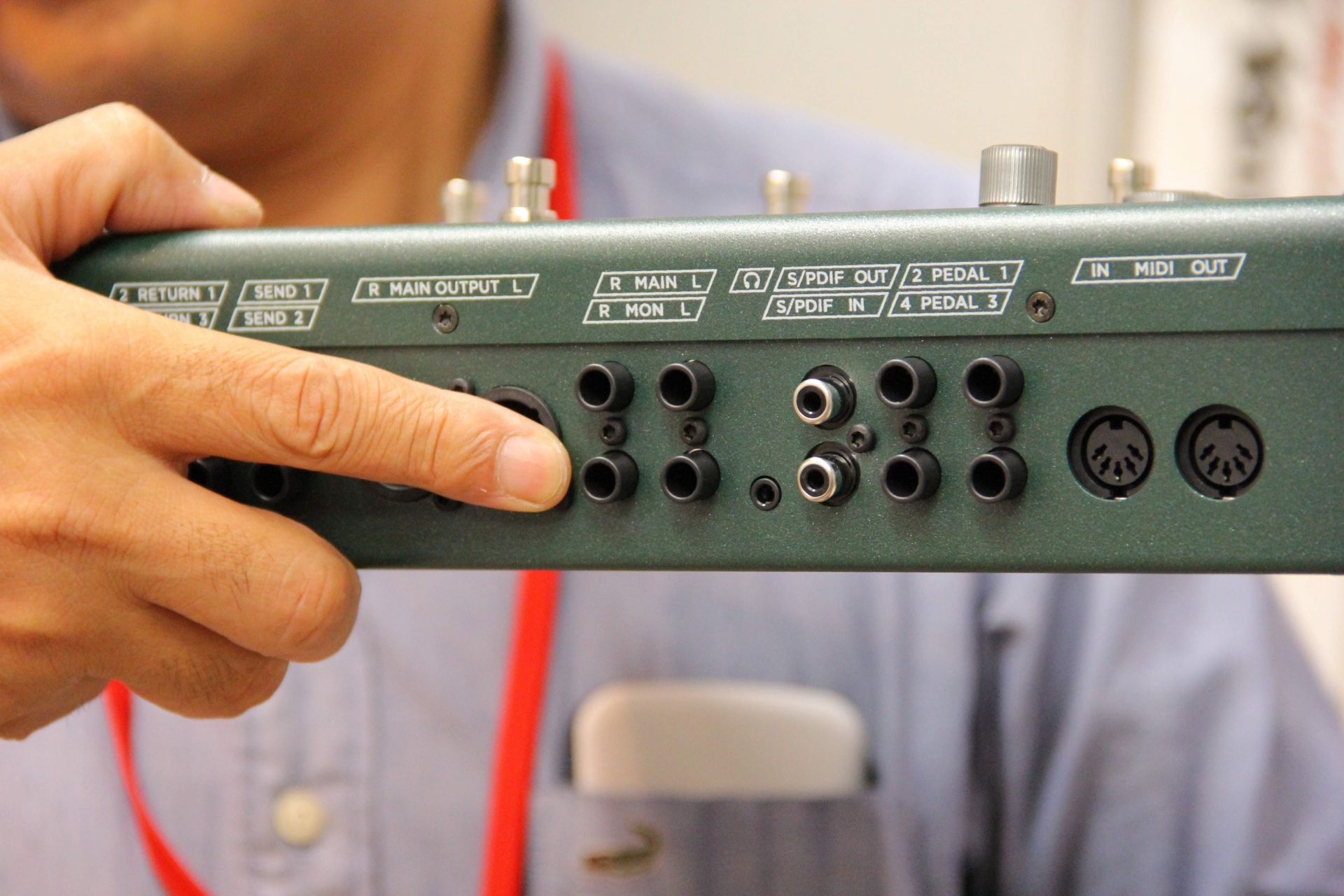 fwhdh826 様専用 KEMPER PROFILER STAGE 素晴らしい価格 www.knee