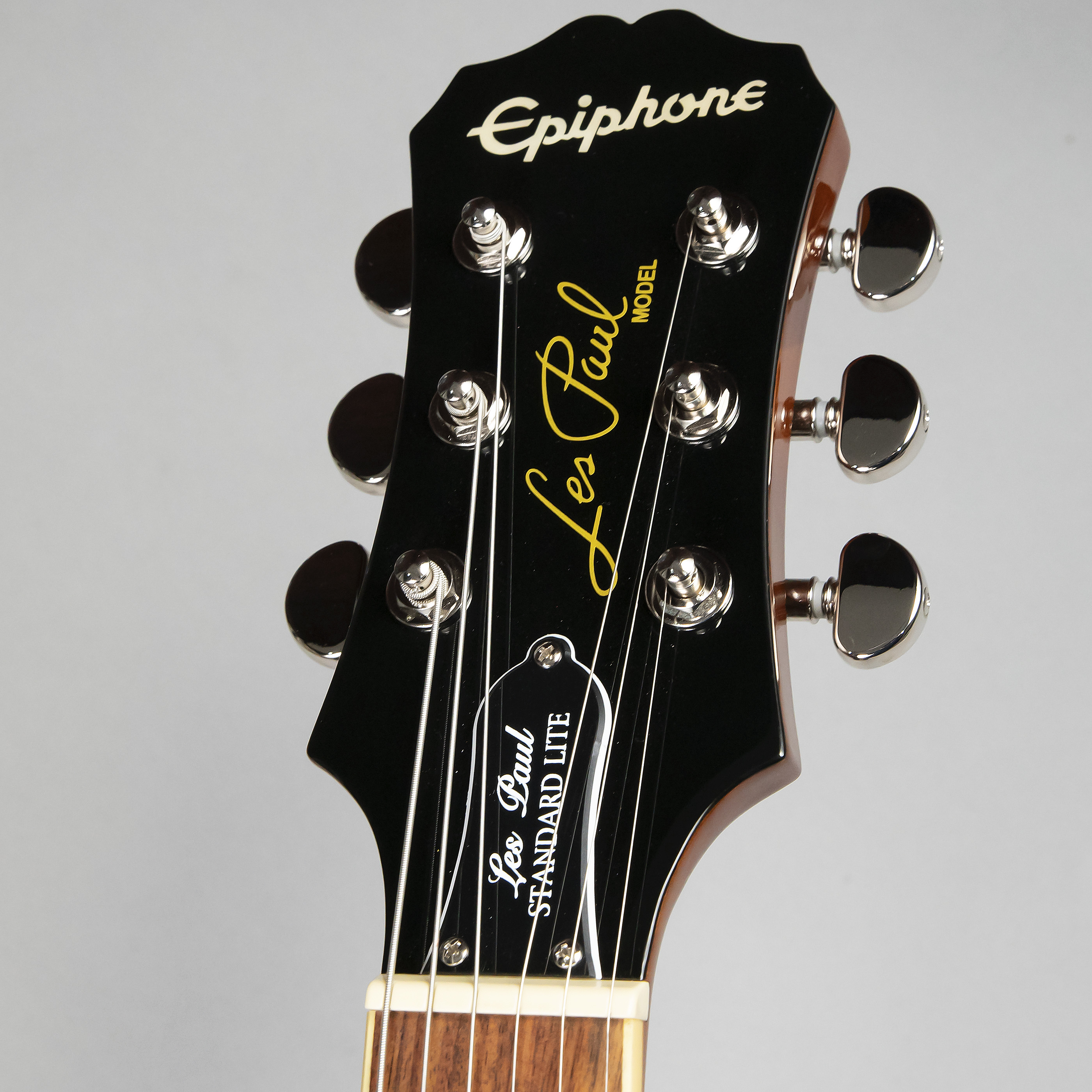 エレキギター Epiphoneから軽量で多彩な音色を奏でるレスポールが入荷 島村楽器 広島パルコ店