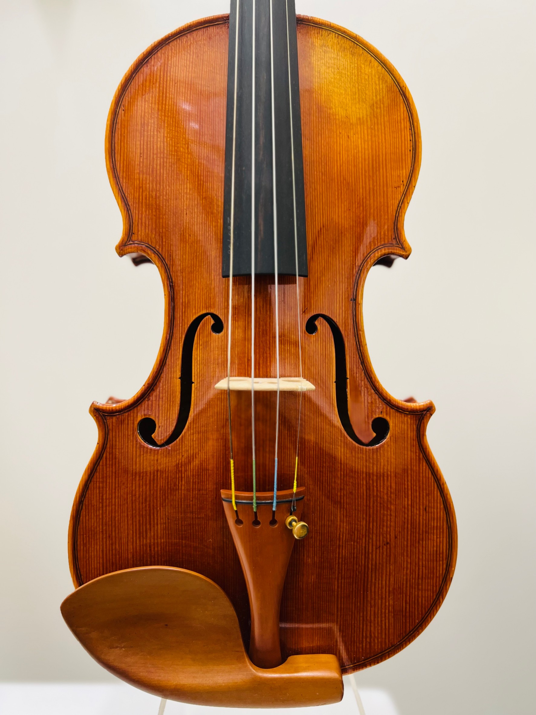 Violin＞ Kiyomi Manabe