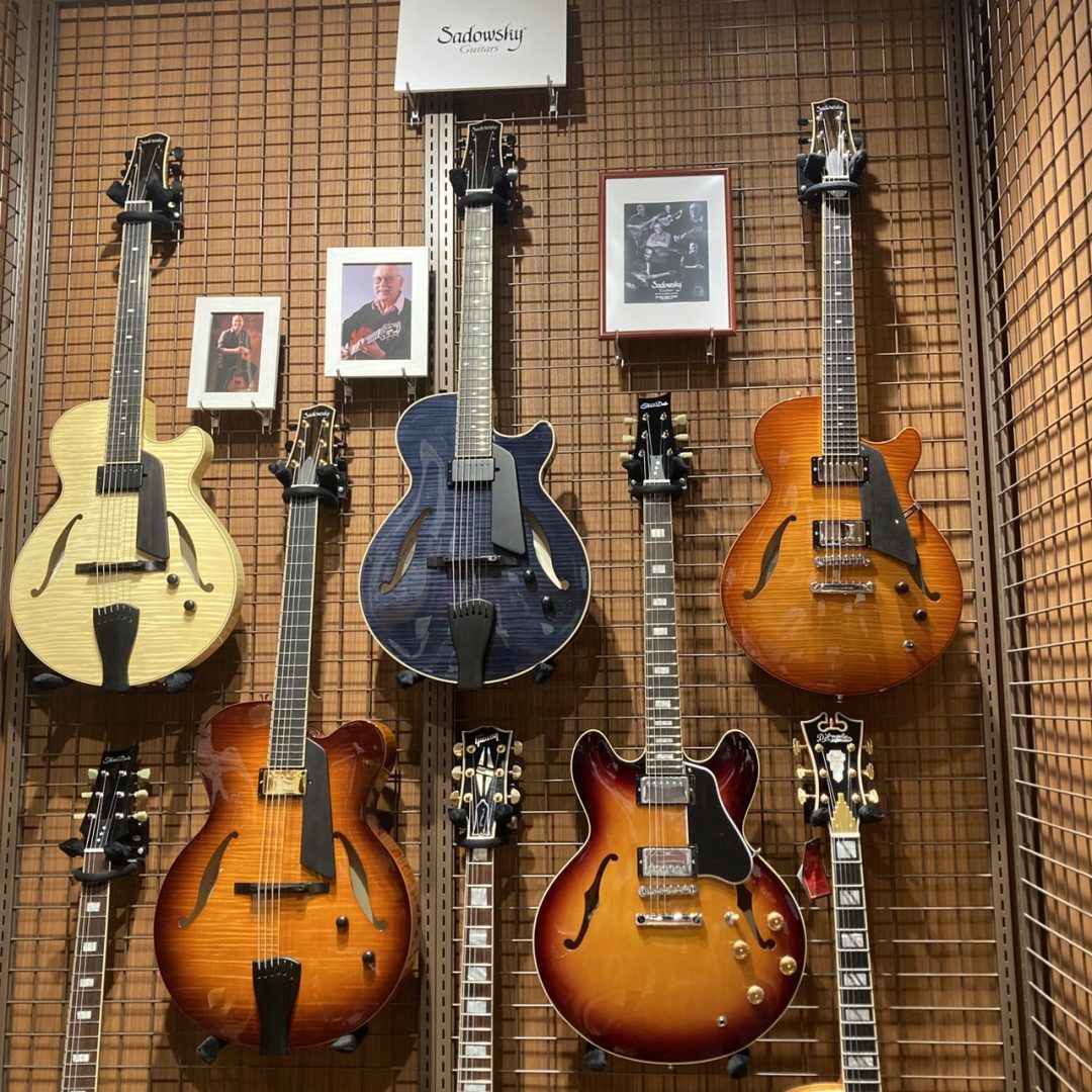 錦糸町パルコ店は、Sadowsky Archtop正規ディーラーです（随時更新