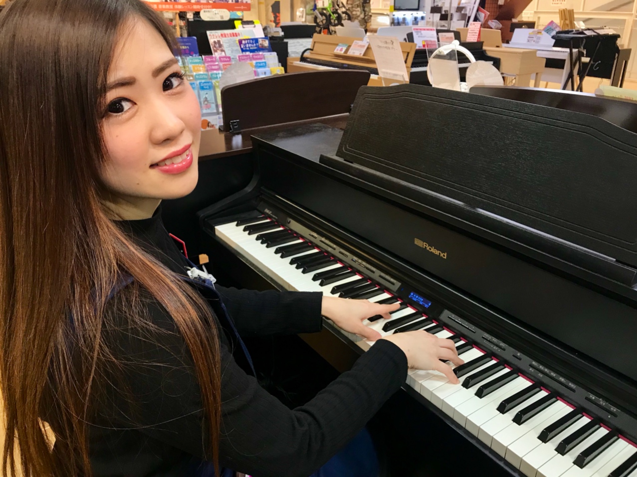 電子ピアノ Rolandとカリモクのコラボレーションモデル Kf 10のご紹介 三宮オーパ店 店舗情報 島村楽器