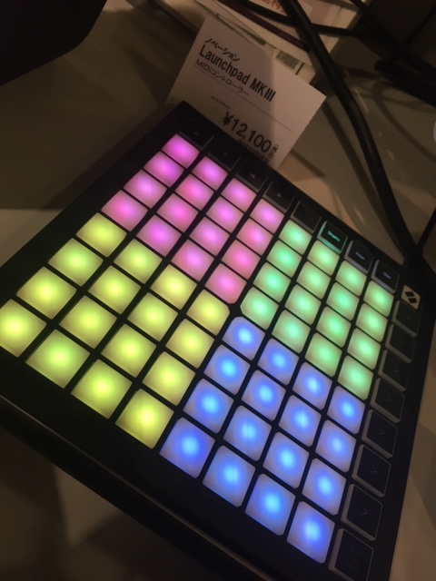 人気MIDIコントローラーの第三世代モデル、NOVATION Launchpad mini