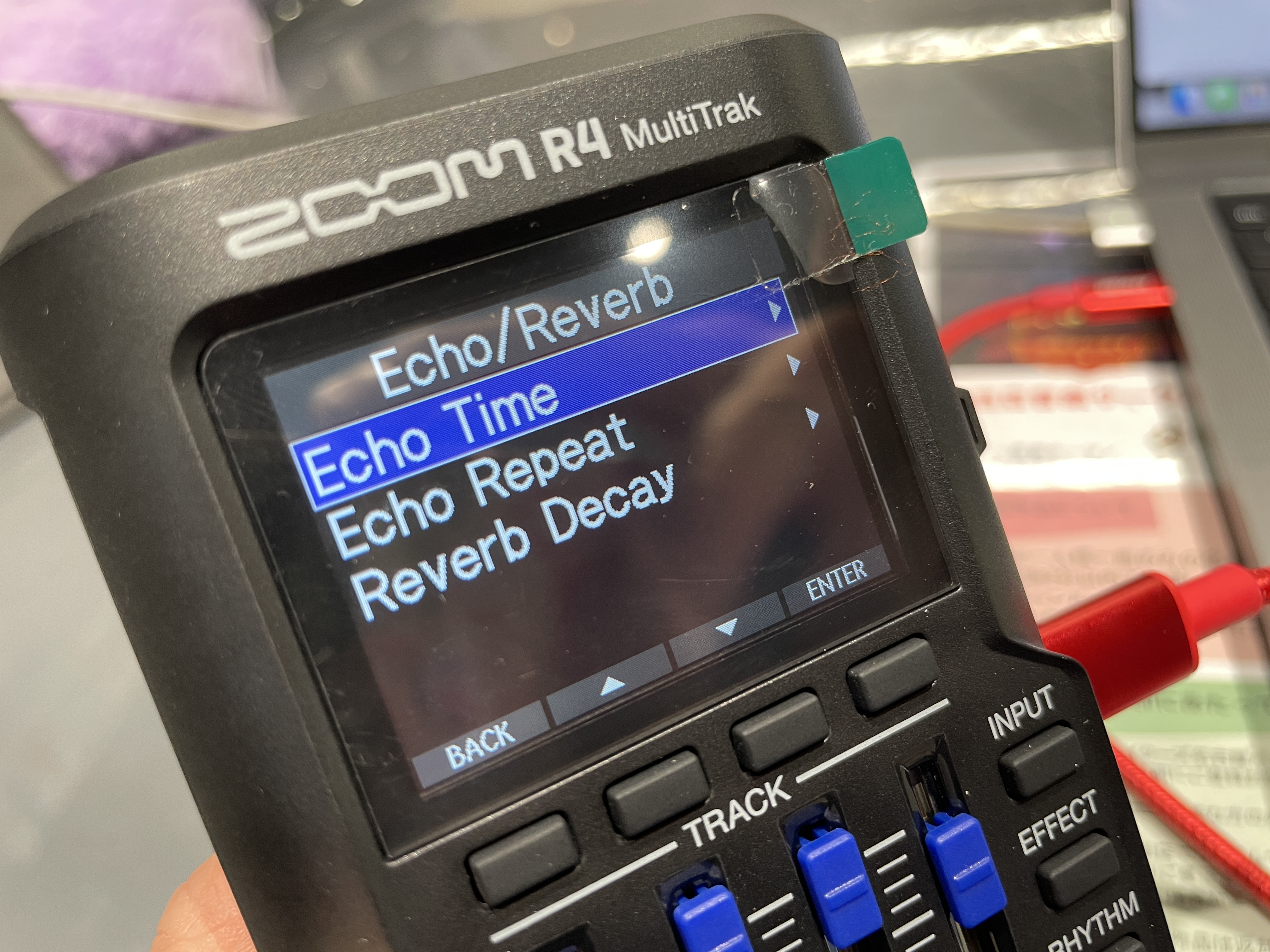 ZOOM R4 MultiTrak 入荷しました！｜島村楽器 名古屋パルコ店