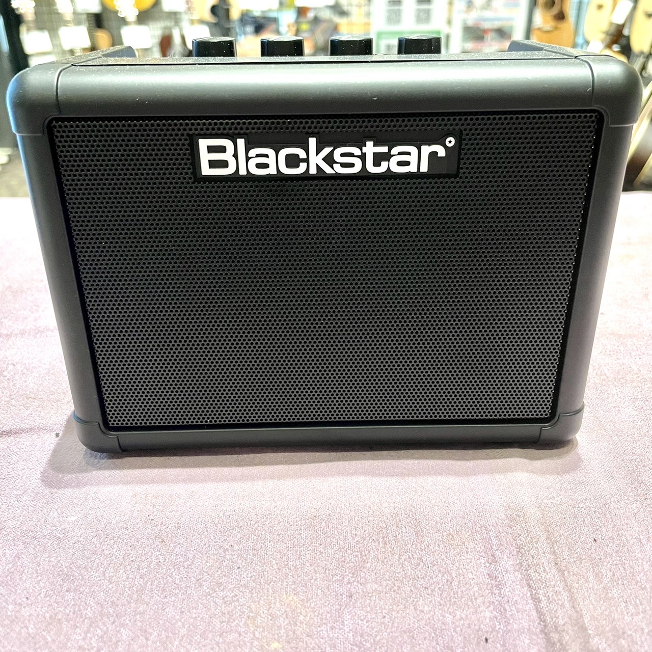 ミニギターアンプ】「BLACKSTAR FLY 3」入荷しました！｜島村楽器