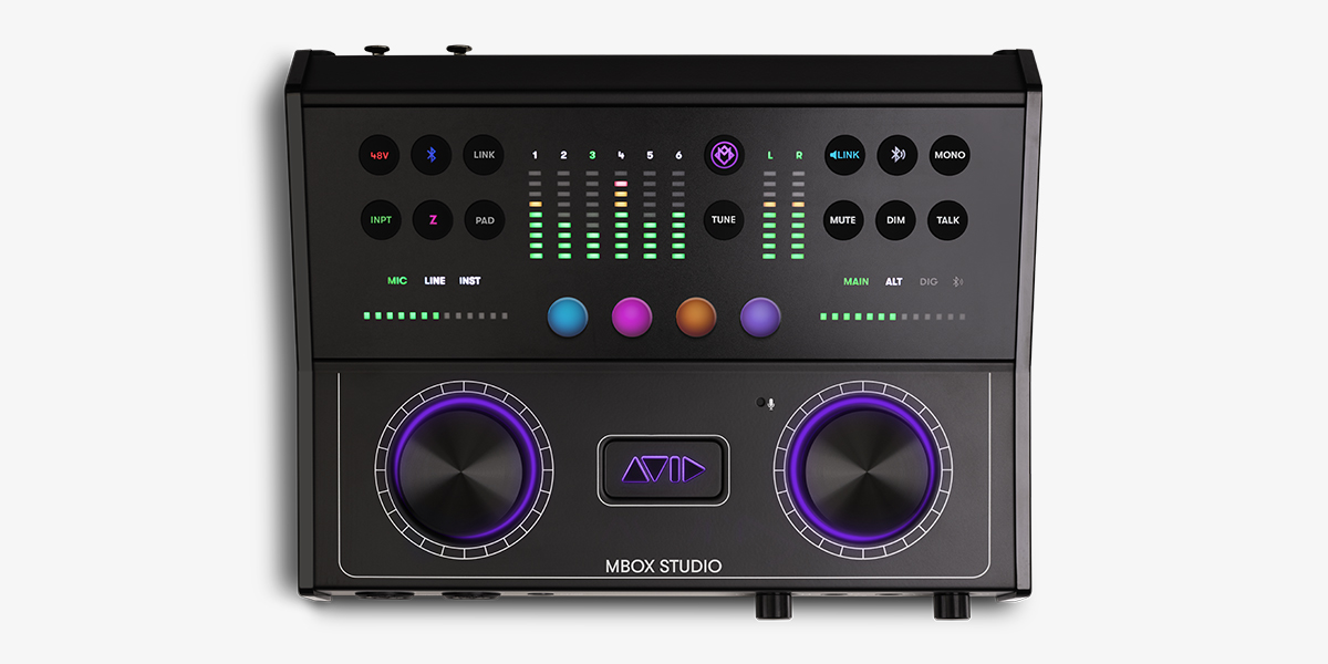 AVID】24ビット192kHz対応の 21 x 22 オーディオ・インターフェース