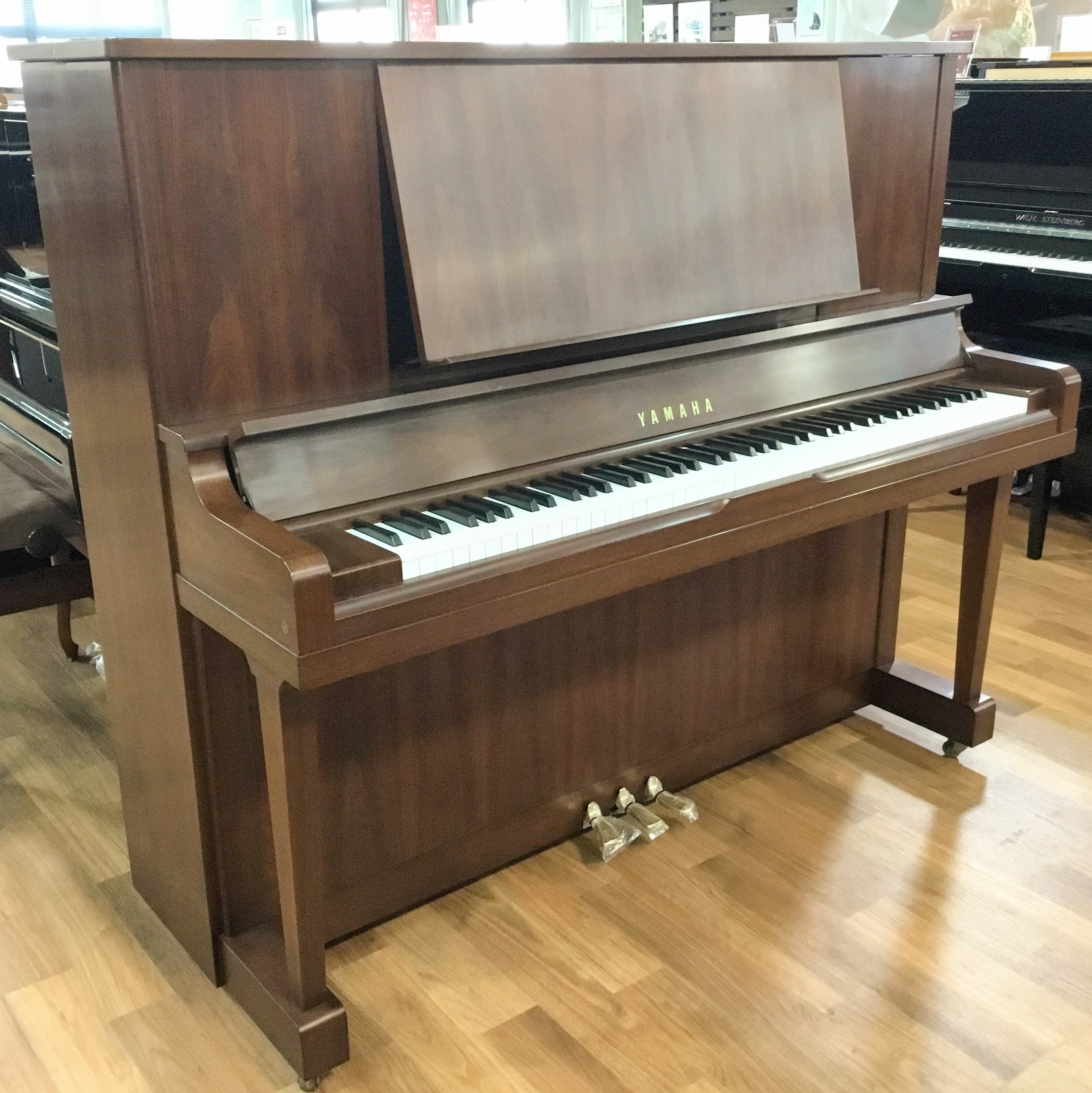 埼玉県最大級の中古ピアノ展示場！YAMAHA（ヤマハ）・KAWAI（カワイ）はじめ国産~輸入まで、約120台を展示！｜島村楽器 ピアノ セレクションセンター