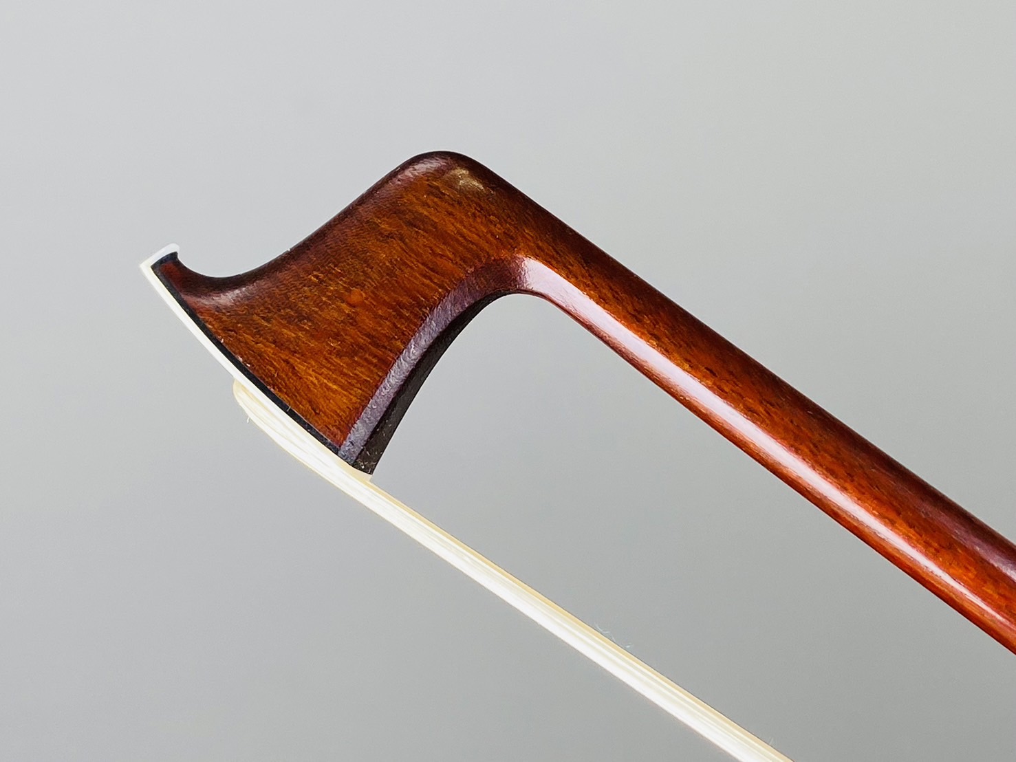 Violin Bow＞ Eugene Sartory, France – Paris, 1890 ヴァイオリン弓 ウジェーヌ・サルトリー｜島村楽器  シマムラストリングス秋葉原