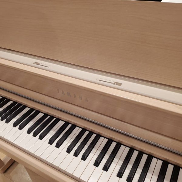 展示中！】YAMAHA新製品電子ピアノClavinova（クラビノーバ）旧モデルとの違いを徹底解説！｜島村楽器 コクーンシティさいたま新都心店