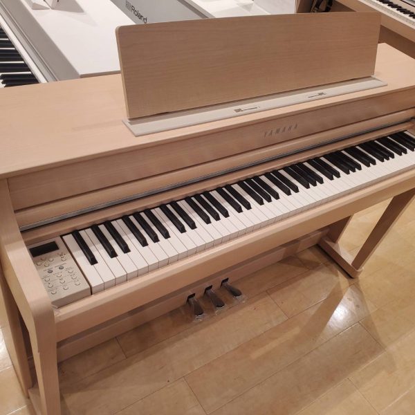 展示中！】YAMAHA新製品電子ピアノClavinova（クラビノーバ）旧モデルとの違いを徹底解説！｜島村楽器 コクーンシティさいたま新都心店