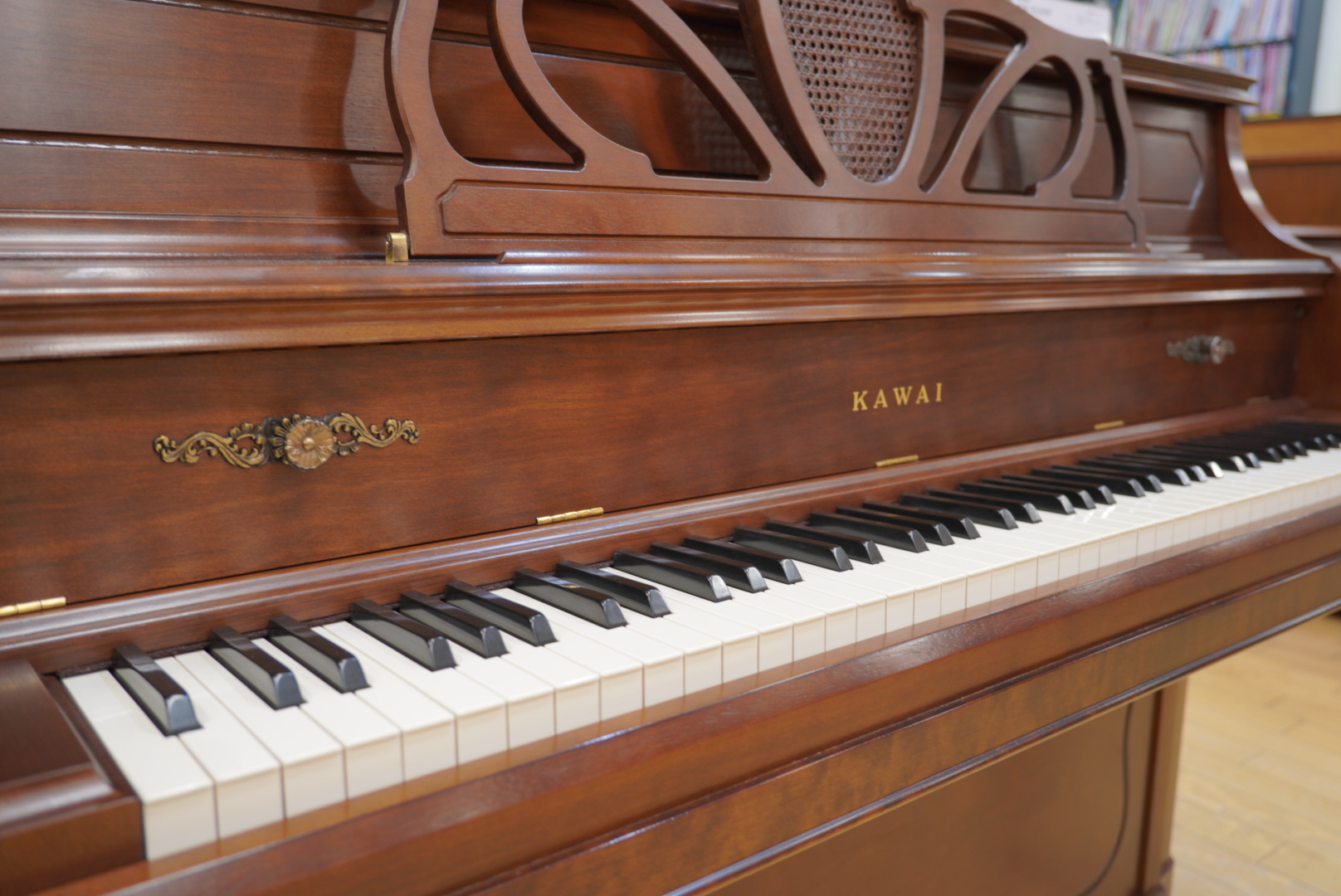 カワイ 中古ピアノ ＫＬ62ＫＦ - 鍵盤楽器、ピアノ