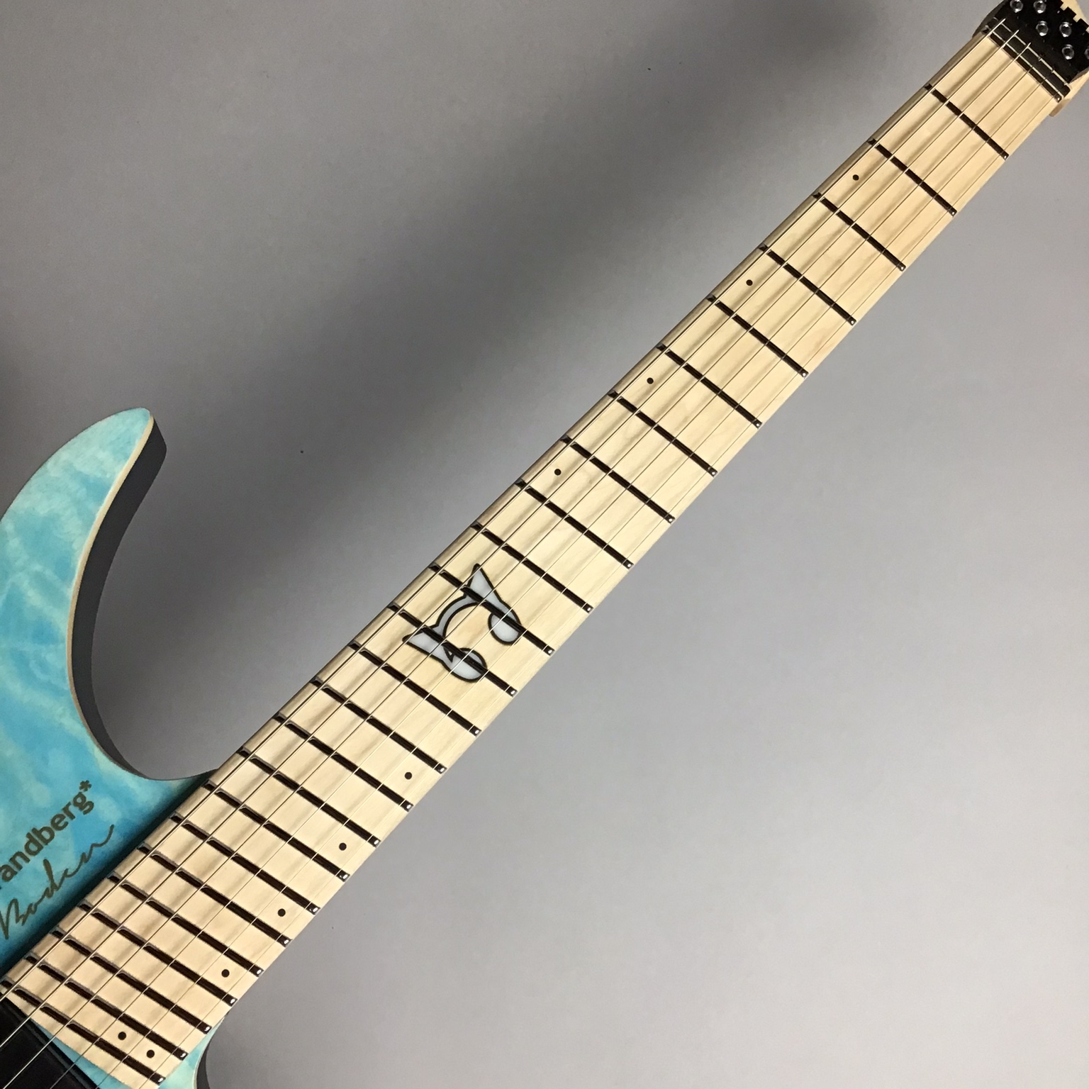 ギター入荷速報！】strandberg Boden RAS 6 BanG Dream! RAISE A SUILEN 朝日六花（LOCK）モデル！が入荷しました！｜島村楽器  モラージュ菖蒲店