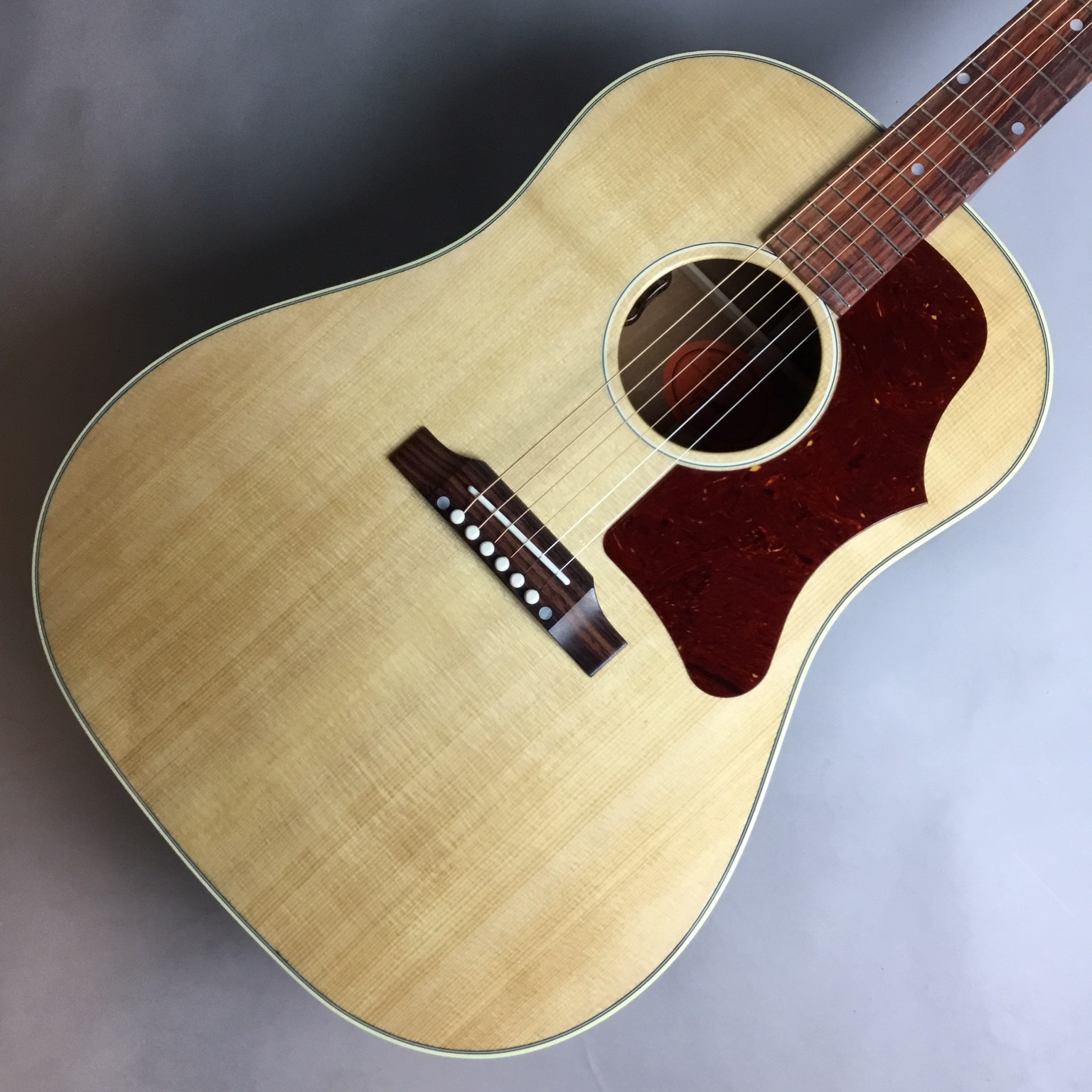 ギター入荷速報！】Gibsin (ギブソン) 50s J-50 Original Antique Natural WEB購入できます！｜島村楽器  モラージュ菖蒲店