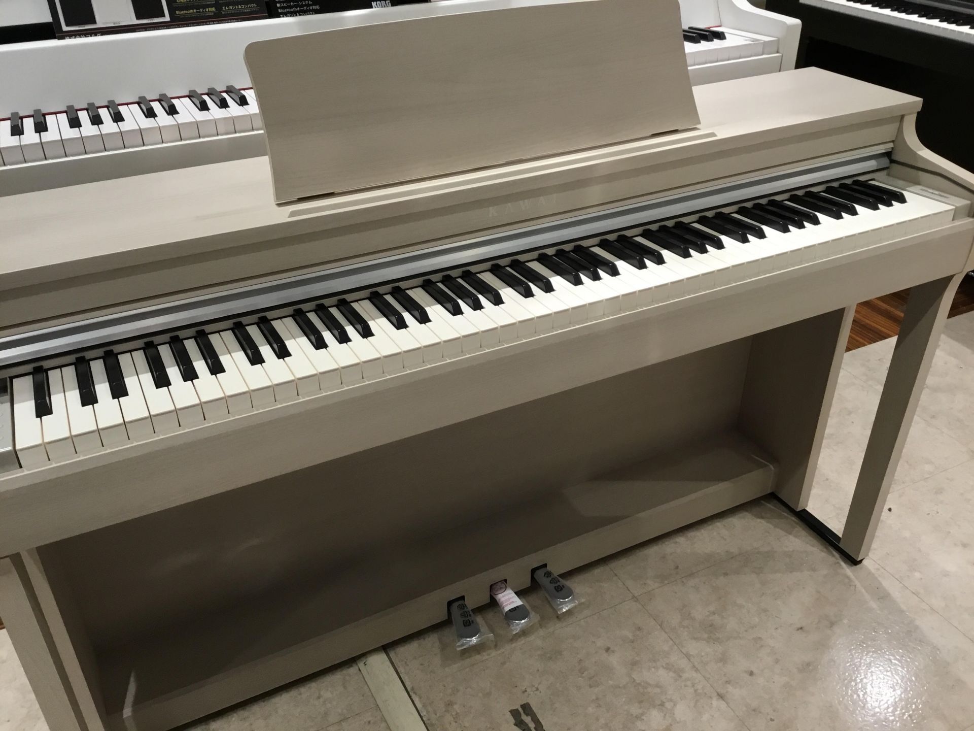 KAWAI 電子ピアノ CN29 2019年製 希少カラー おしゃれ M0074
